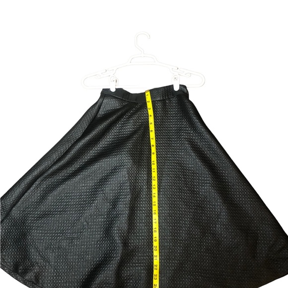 Banana Republic Skirt Black Size 0P - Picture 7 of 8